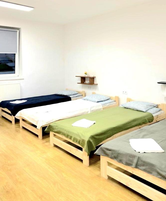 Hostel Warszawa Ursynow Bagian luar foto